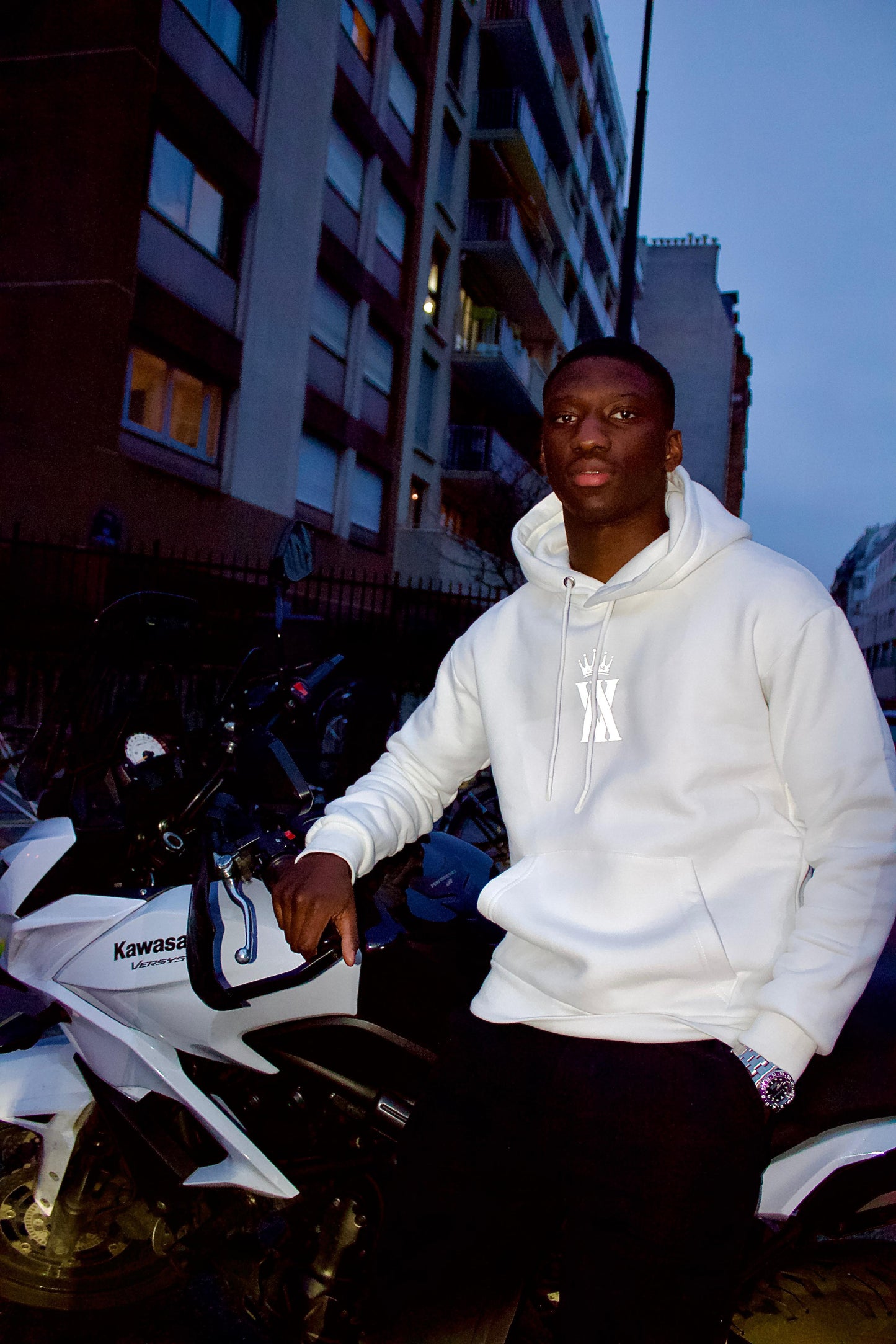 Pull LVQM — Signature Blanc